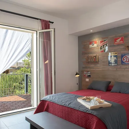Bed & Breakfast Bmb Bed Motor Bike 3*